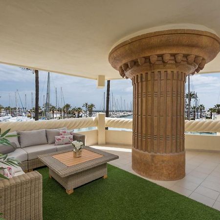 Wintowinrentals Luxury And Sea View Inside Puerto Marina Benalmádena Exteriör bild