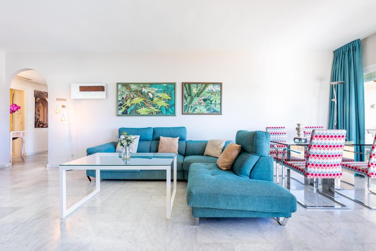 Wintowinrentals Luxury And Sea View Inside Puerto Marina Benalmádena Exteriör bild
