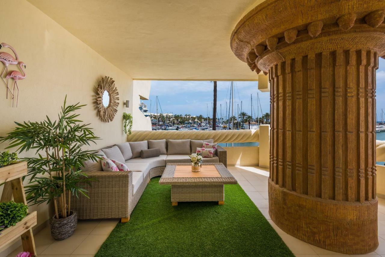 Wintowinrentals Luxury And Sea View Inside Puerto Marina Benalmádena Exteriör bild