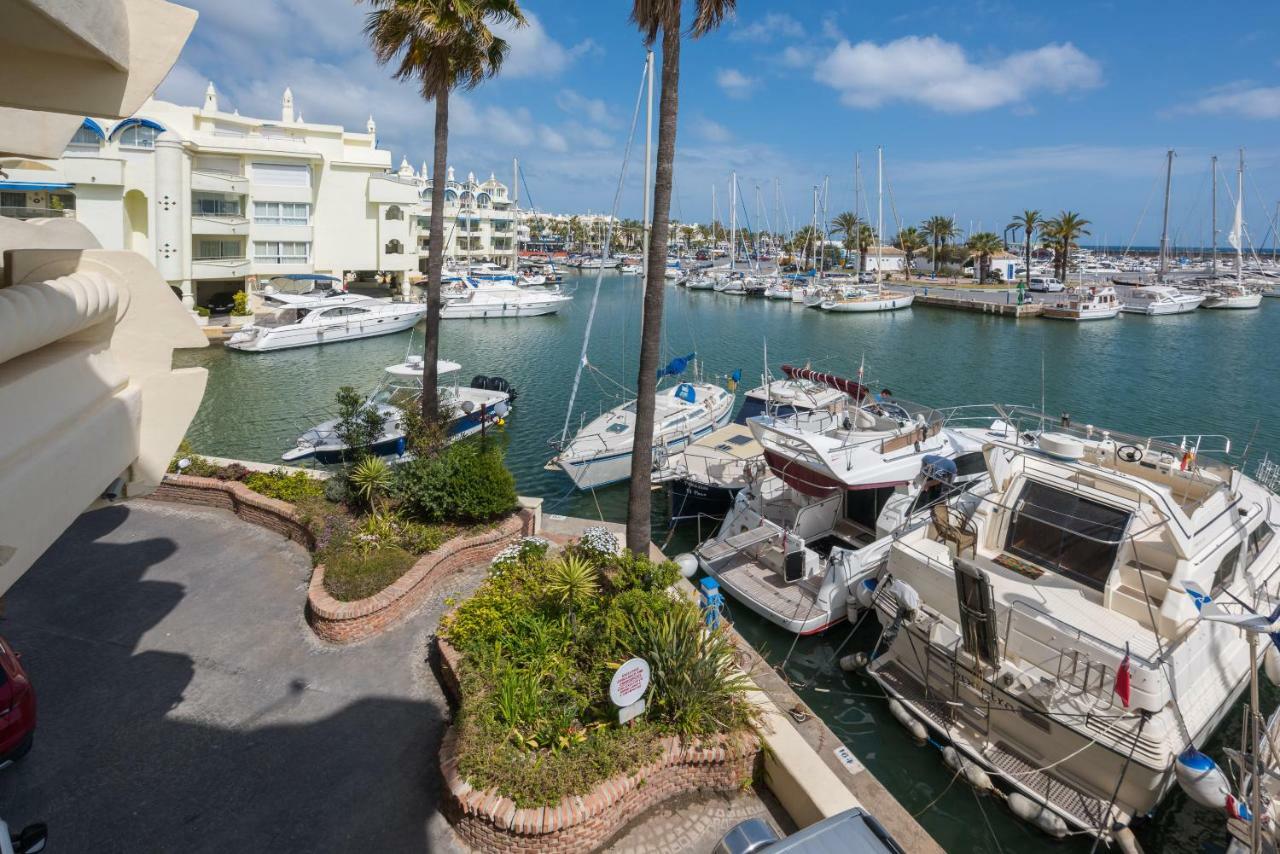 Wintowinrentals Luxury And Sea View Inside Puerto Marina Benalmádena Exteriör bild