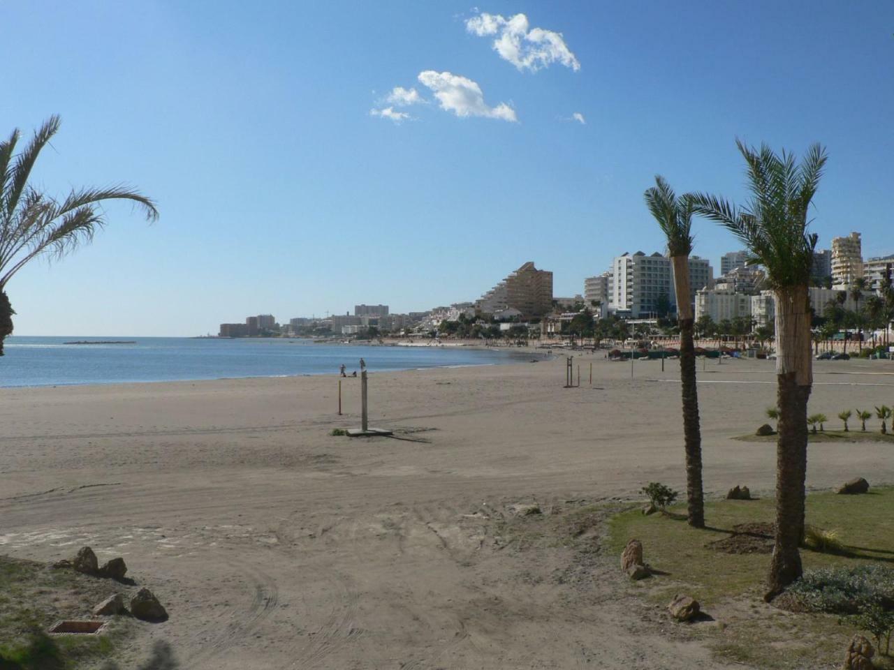Wintowinrentals Luxury And Sea View Inside Puerto Marina Benalmádena Exteriör bild